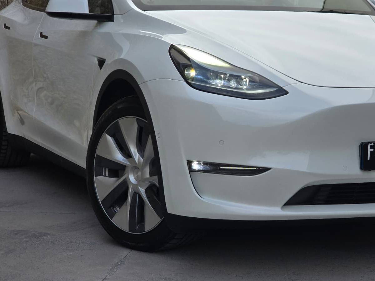 tesla-model-y-2022-eletrico-500cc
