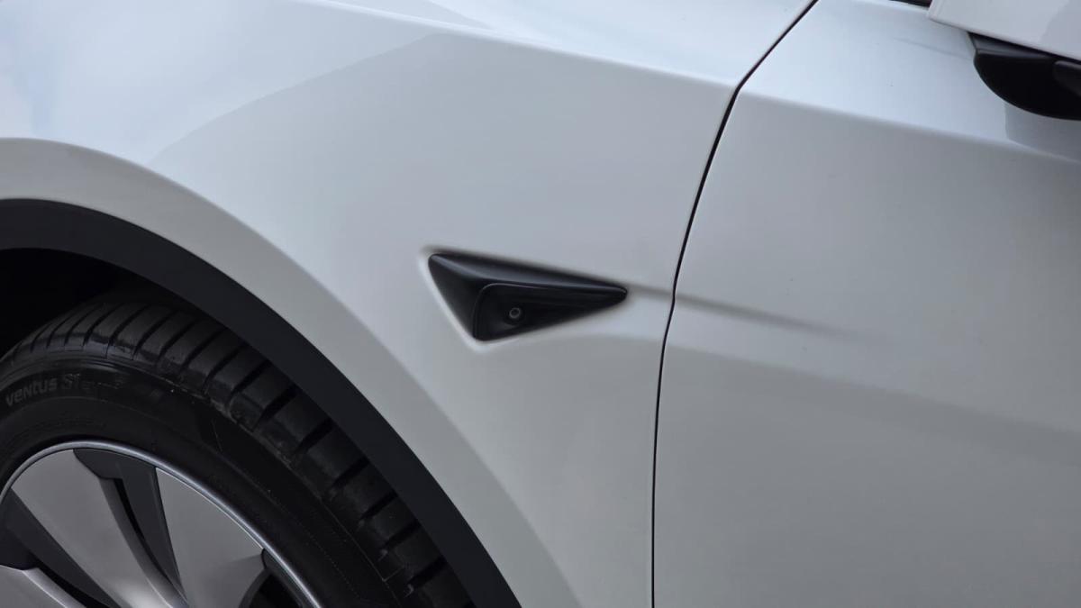 tesla-model-y-2022-eletrico-500cc