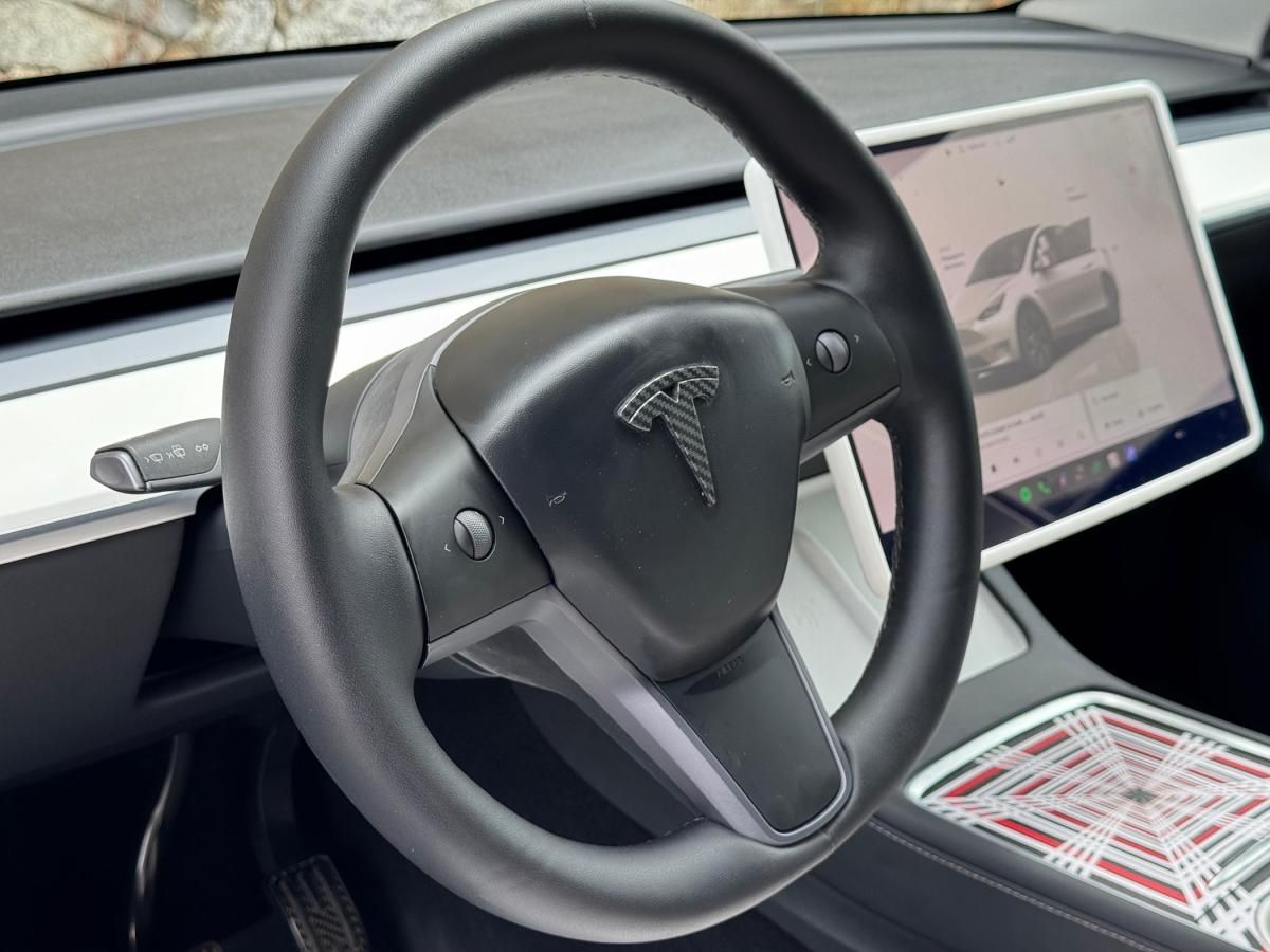 tesla-model-y-2023-eletrico-0cc