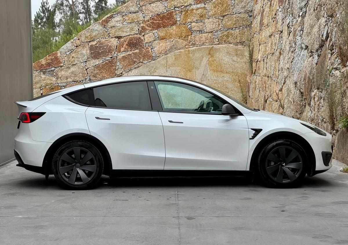 tesla-model-y-2023-eletrico-0cc