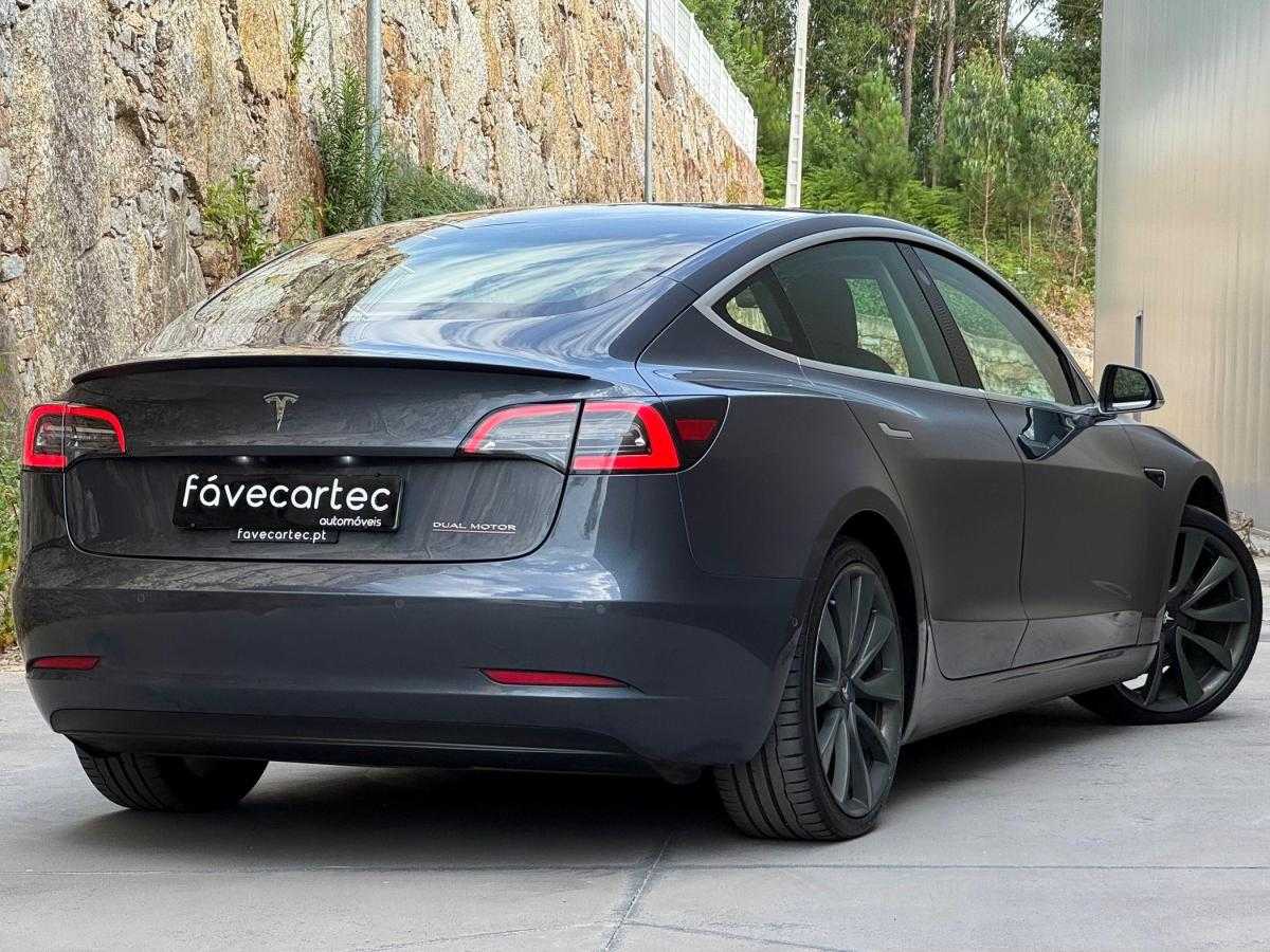 tesla-model-3-2020-eletrico-500cc