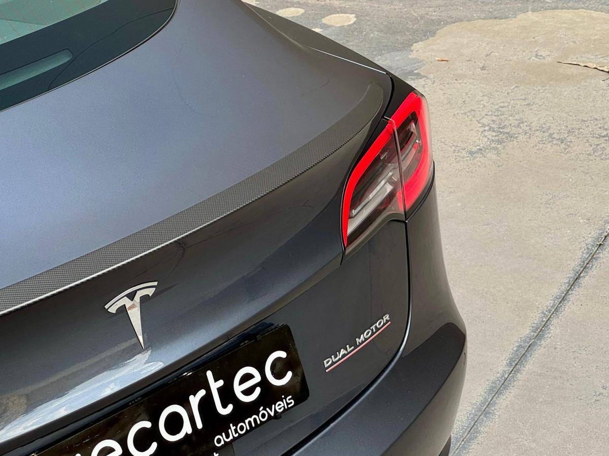 tesla-model-3-2020-eletrico-500cc