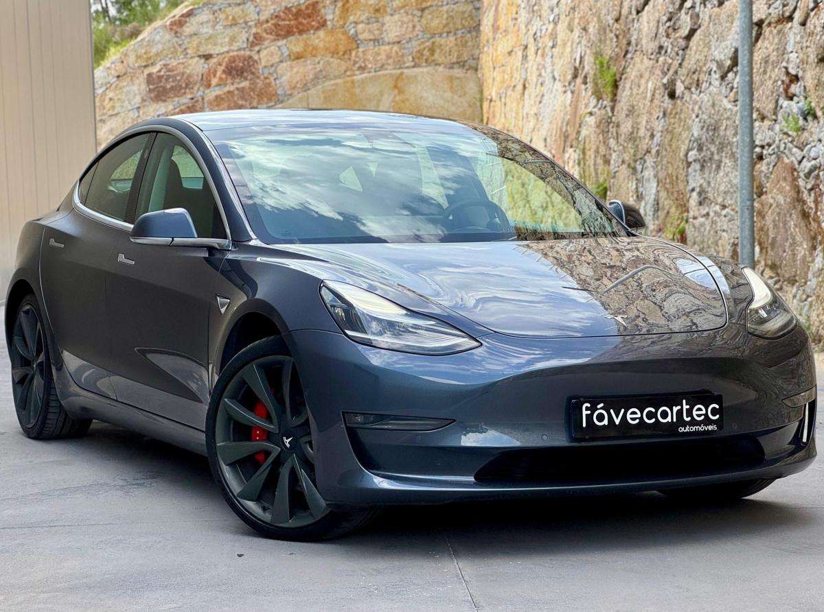 tesla-model-3-2020-eletrico-500cc
