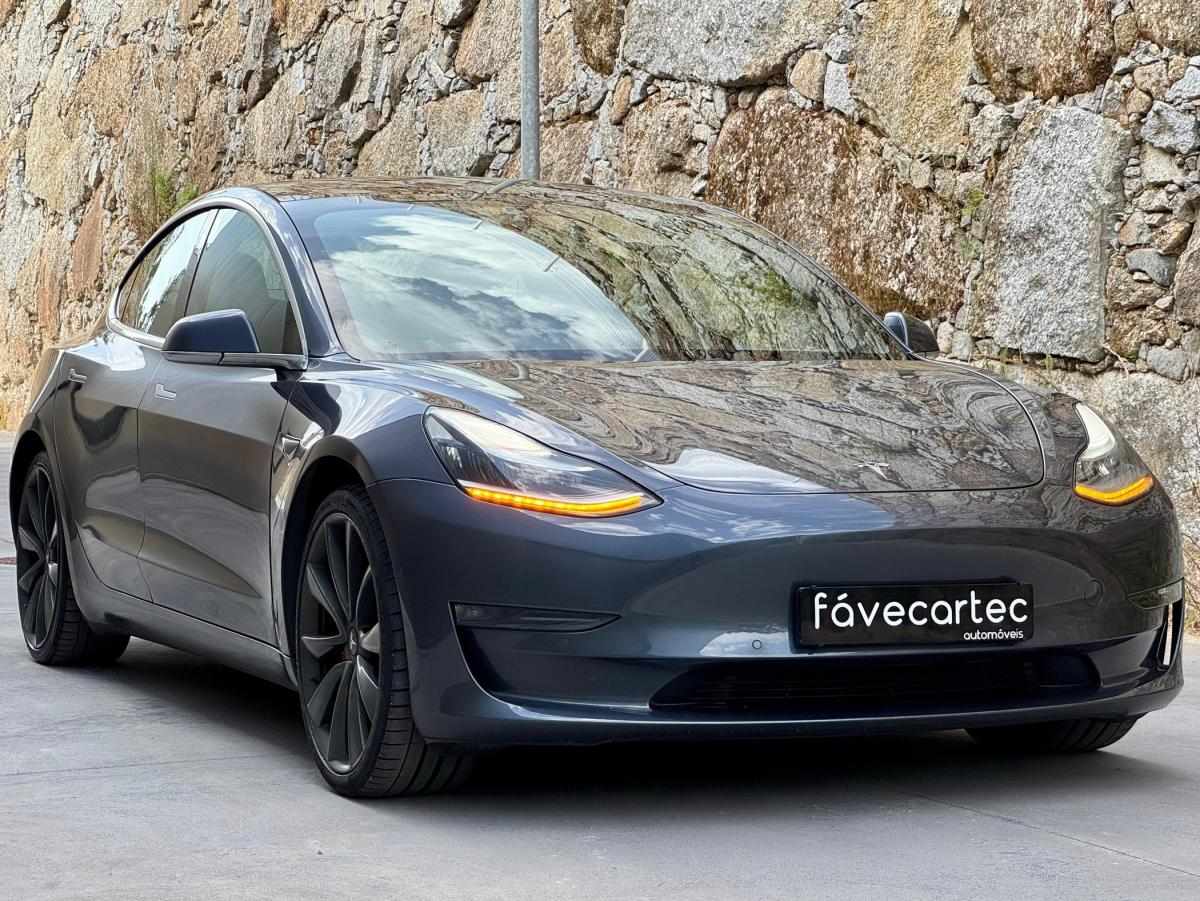 tesla-model-3-2020-eletrico-500cc