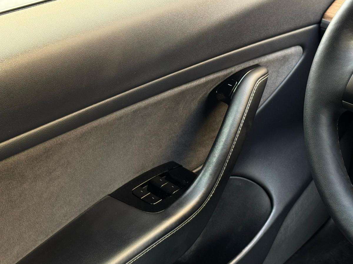 tesla-model-3-2020-eletrico-500cc