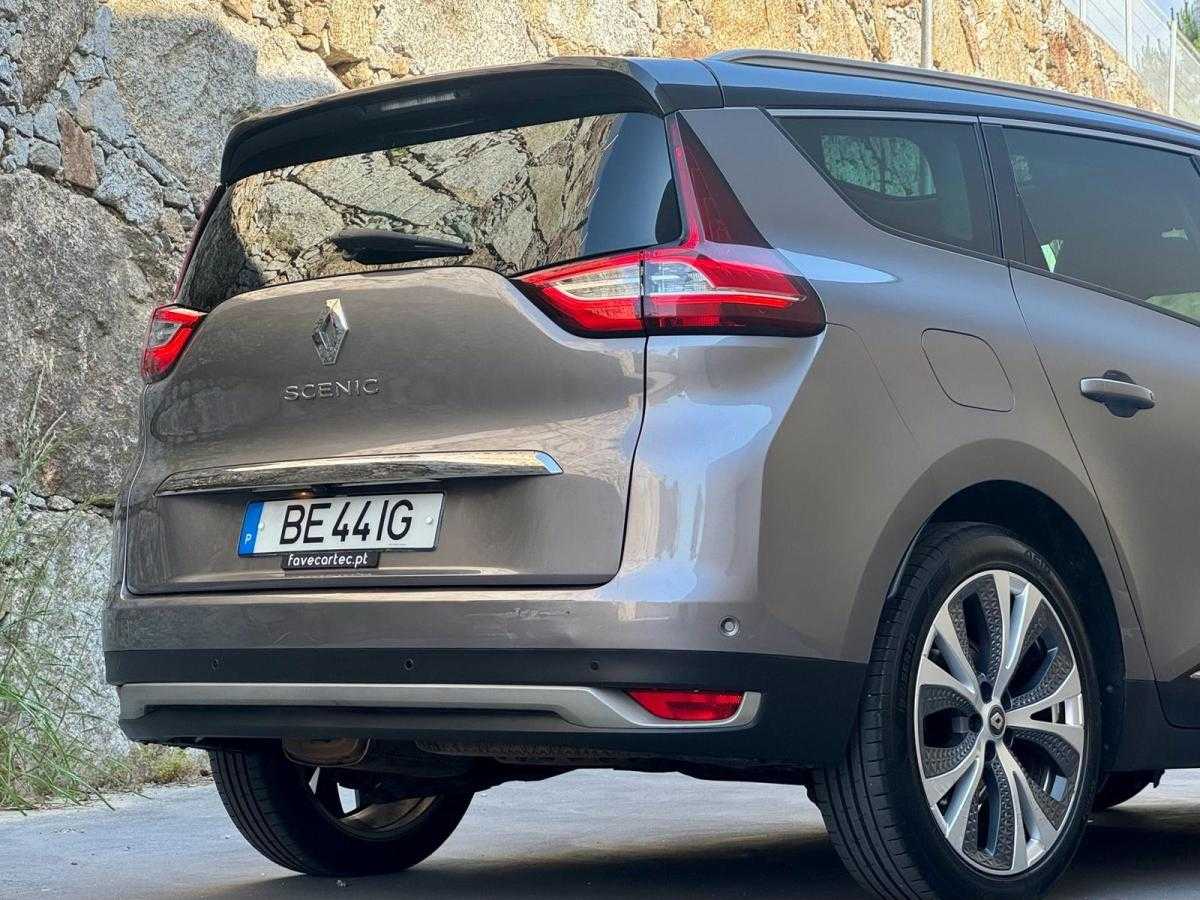 renault-grand-scenic-2017-diesel-1598cc