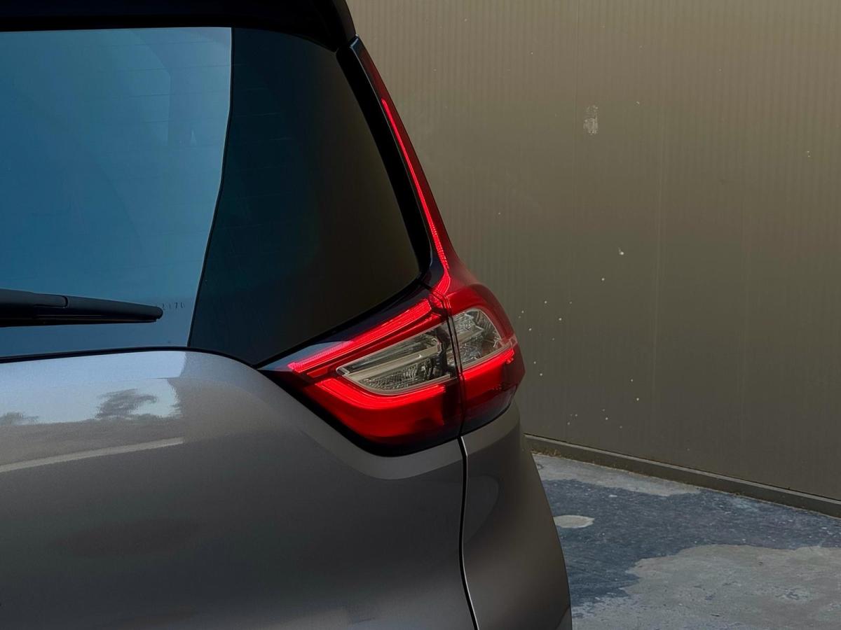 renault-grand-scenic-2017-diesel-1598cc