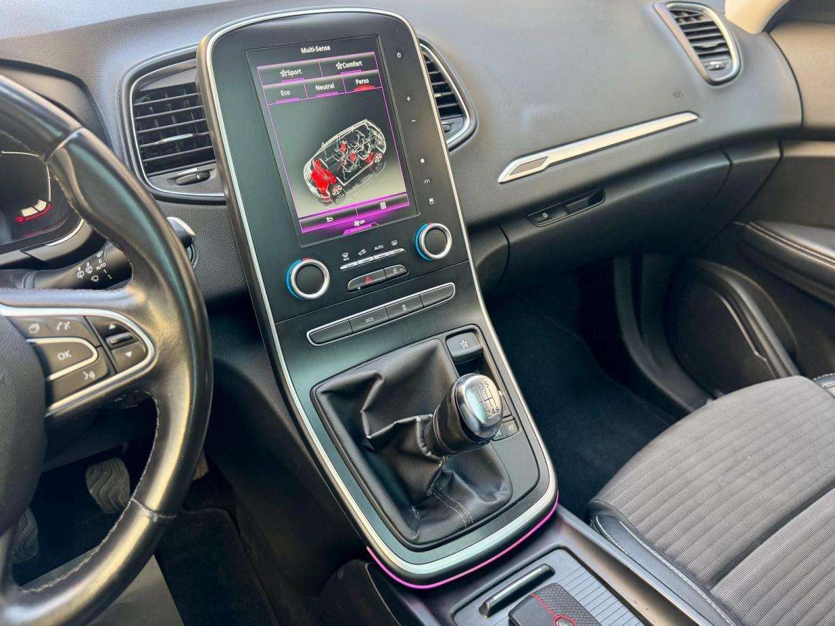 renault-grand-scenic-2017-diesel-1598cc