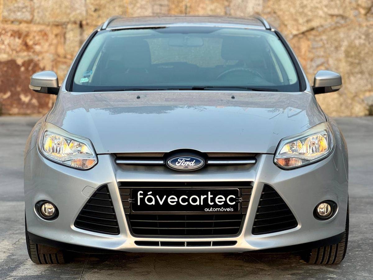 ford-focus-sw-2013-diesel-1560cc