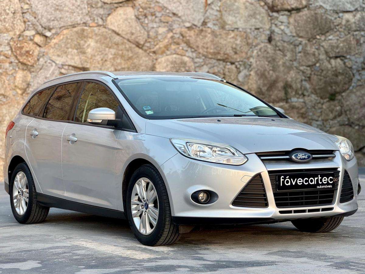 ford-focus-sw-2013-diesel-1560cc