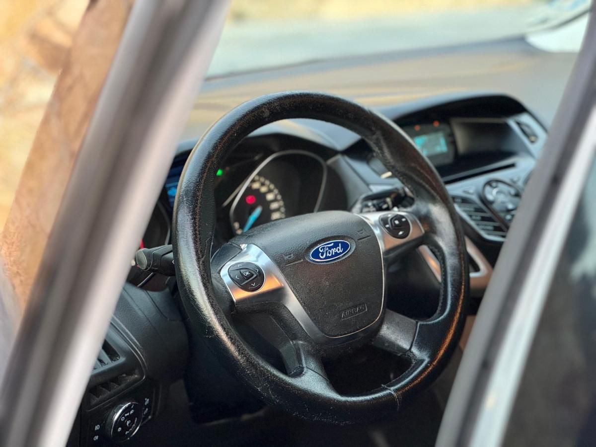 ford-focus-sw-2013-diesel-1560cc