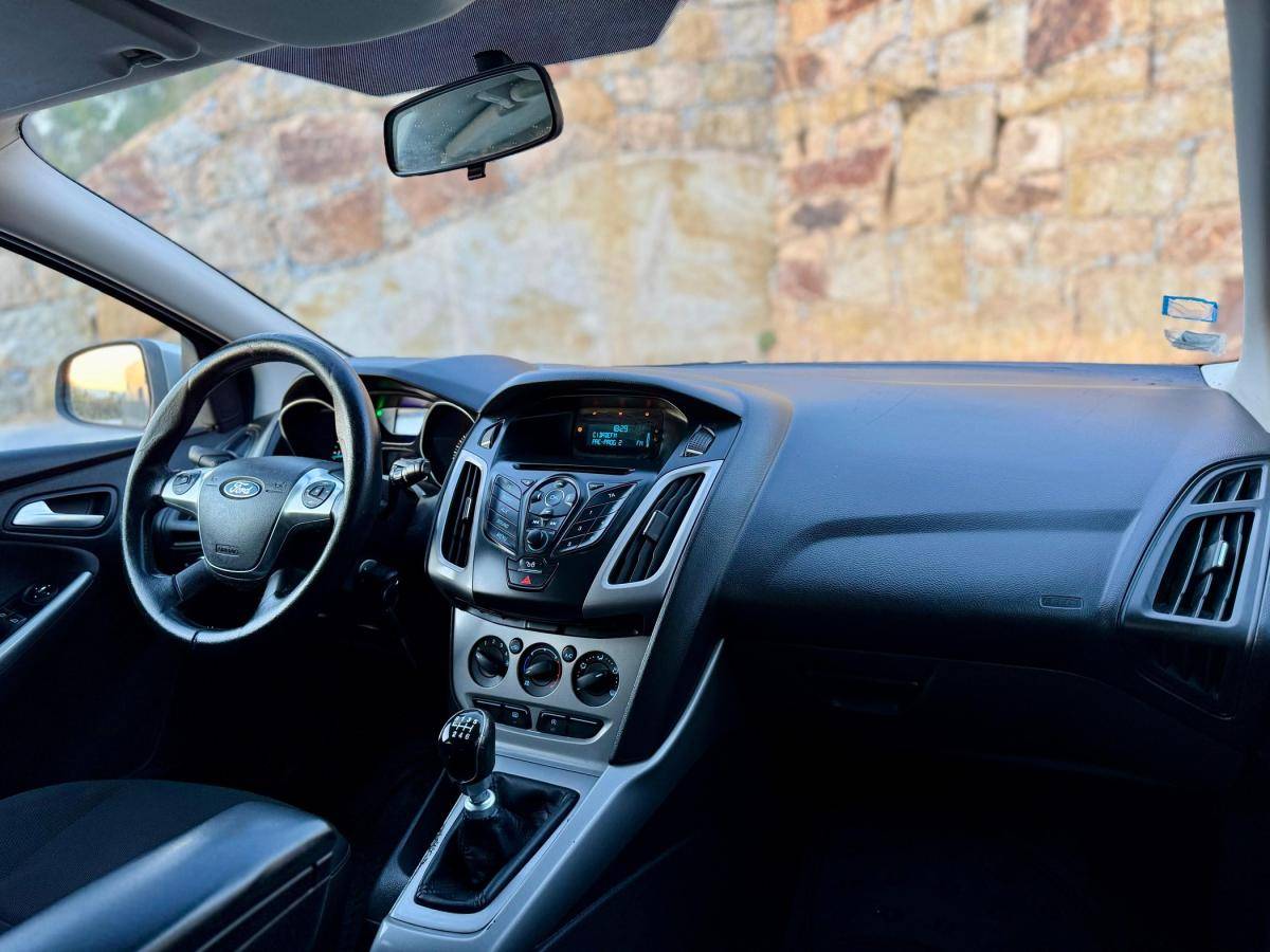 ford-focus-sw-2013-diesel-1560cc