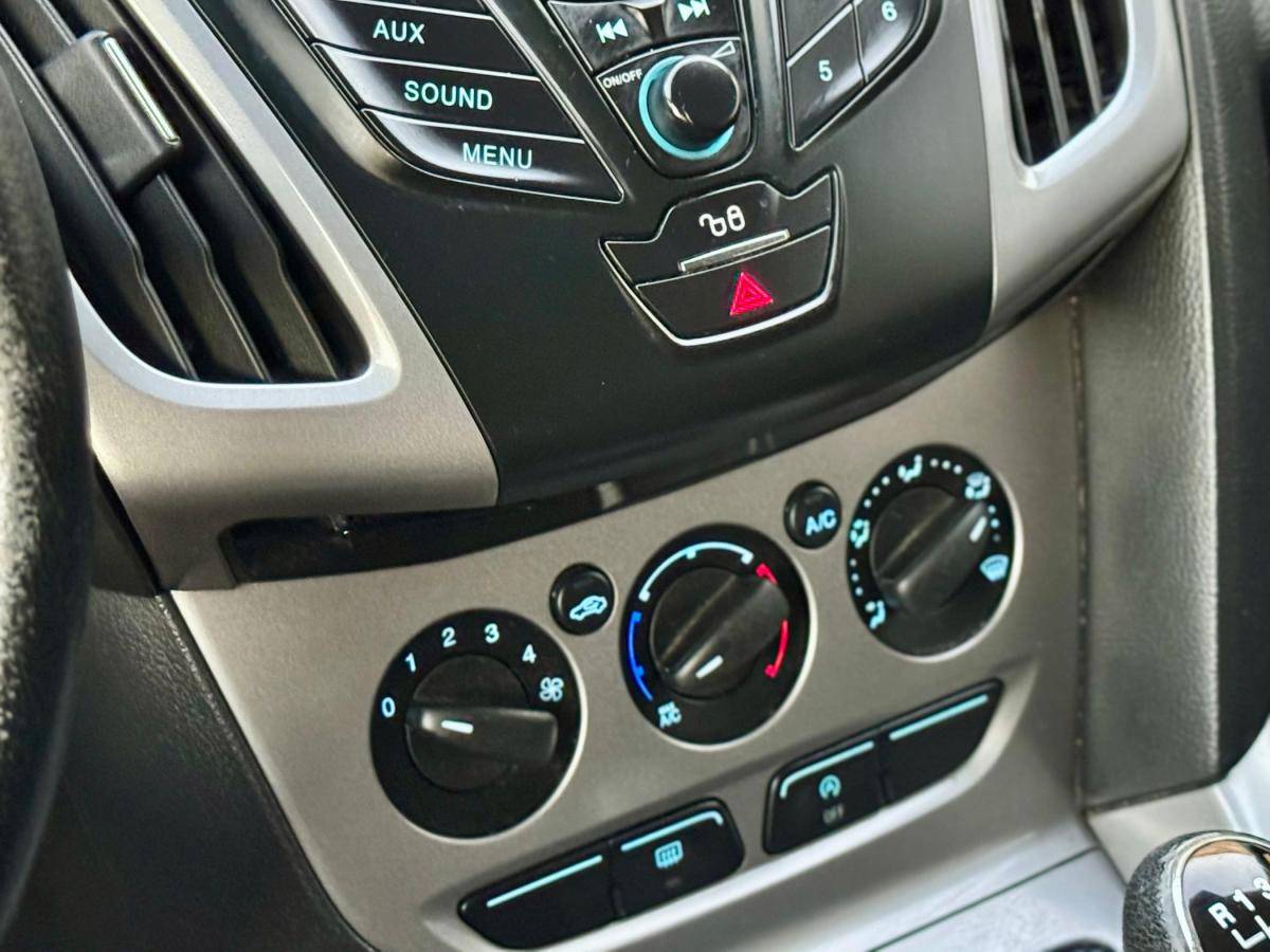 ford-focus-sw-2013-diesel-1560cc
