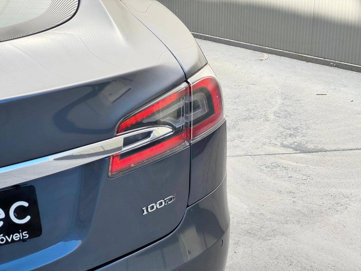 tesla-model-s-2018-eletrico-0cc