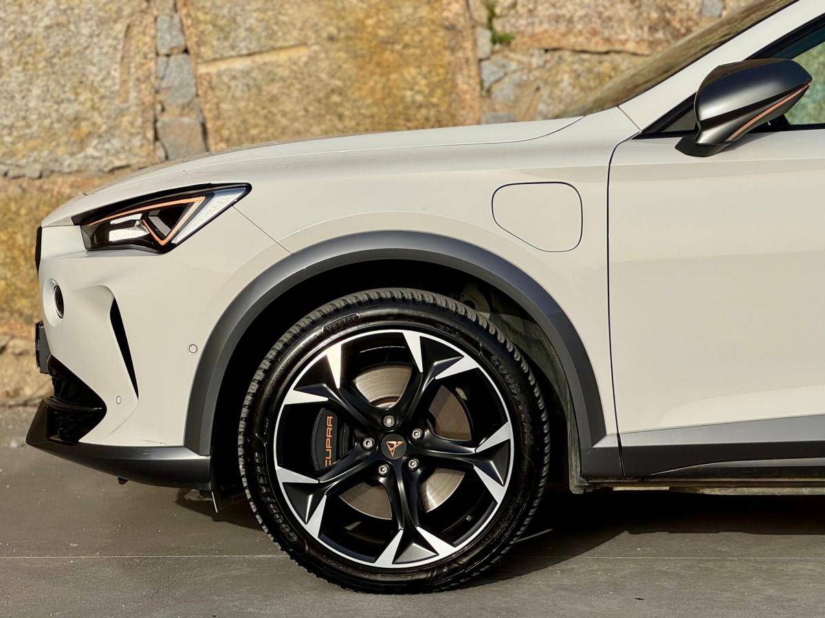 cupra-formentor-2021-hibrido-a-gasolina-1395cc