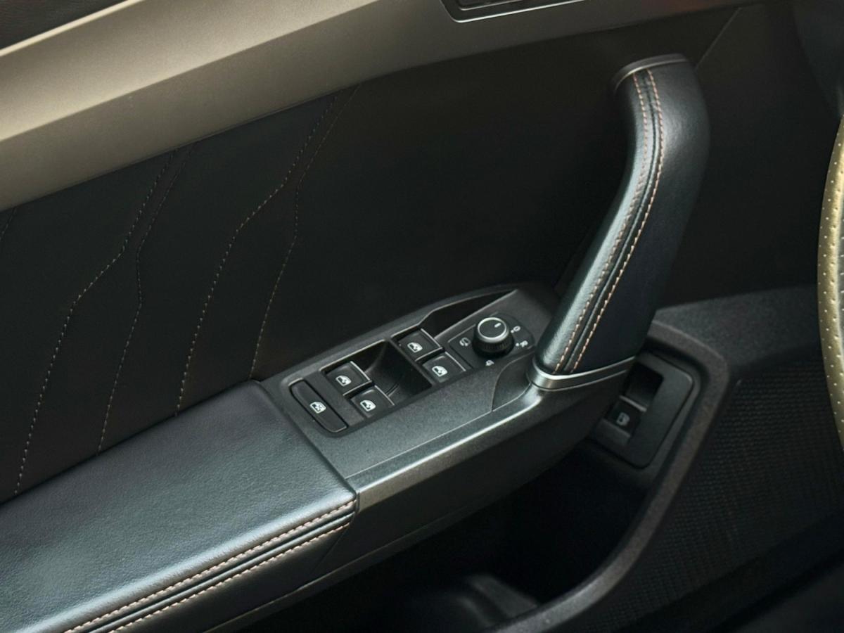 cupra-formentor-2021-hibrido-a-gasolina-1395cc