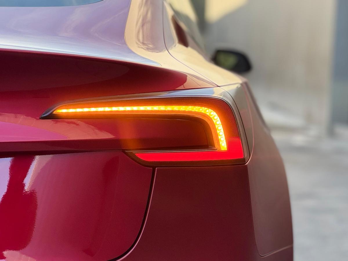 tesla-model-3-2023-eletrico-0cc