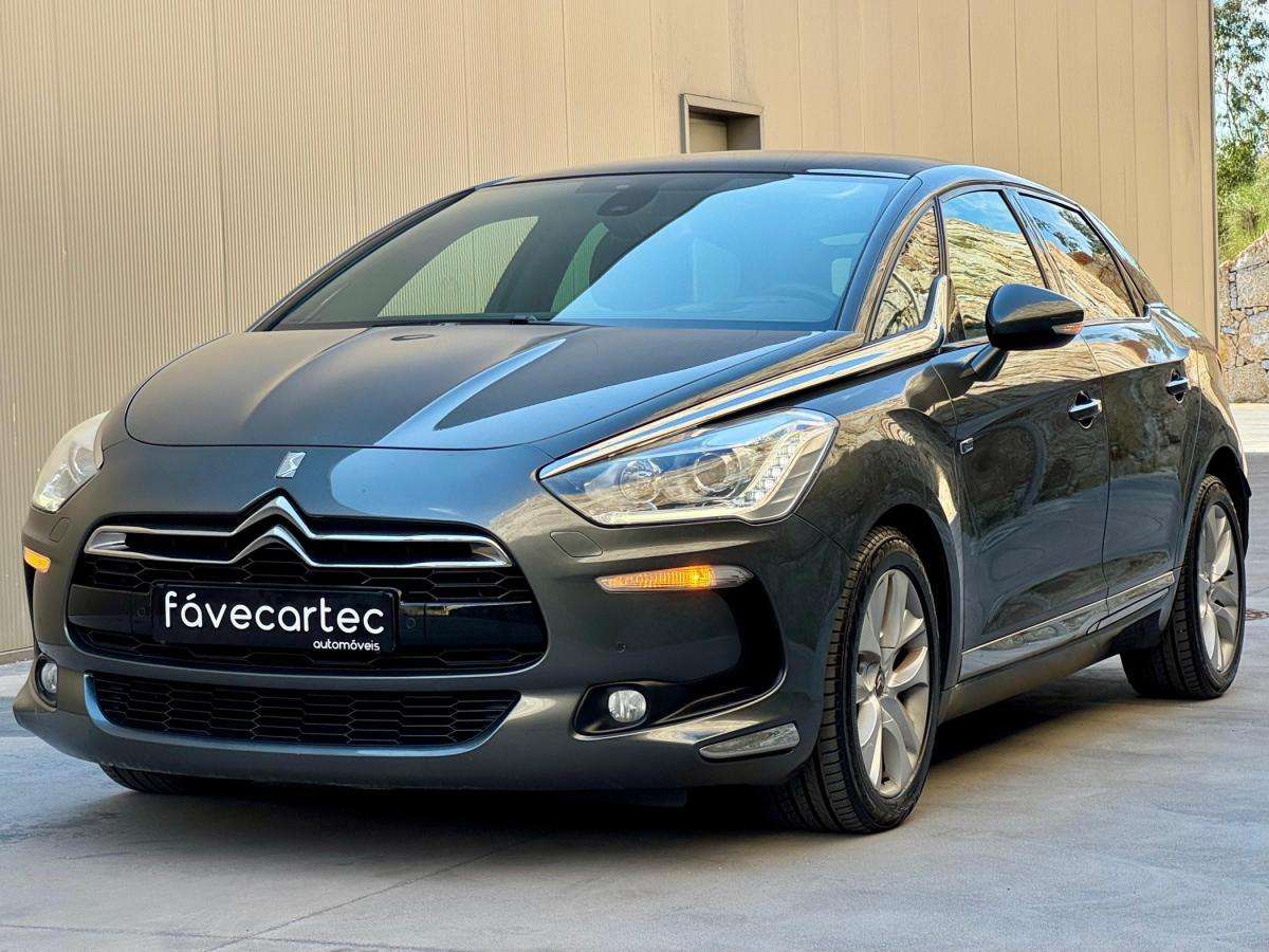 citroen-ds5-2014-hibrido-a-diesel-1997cc