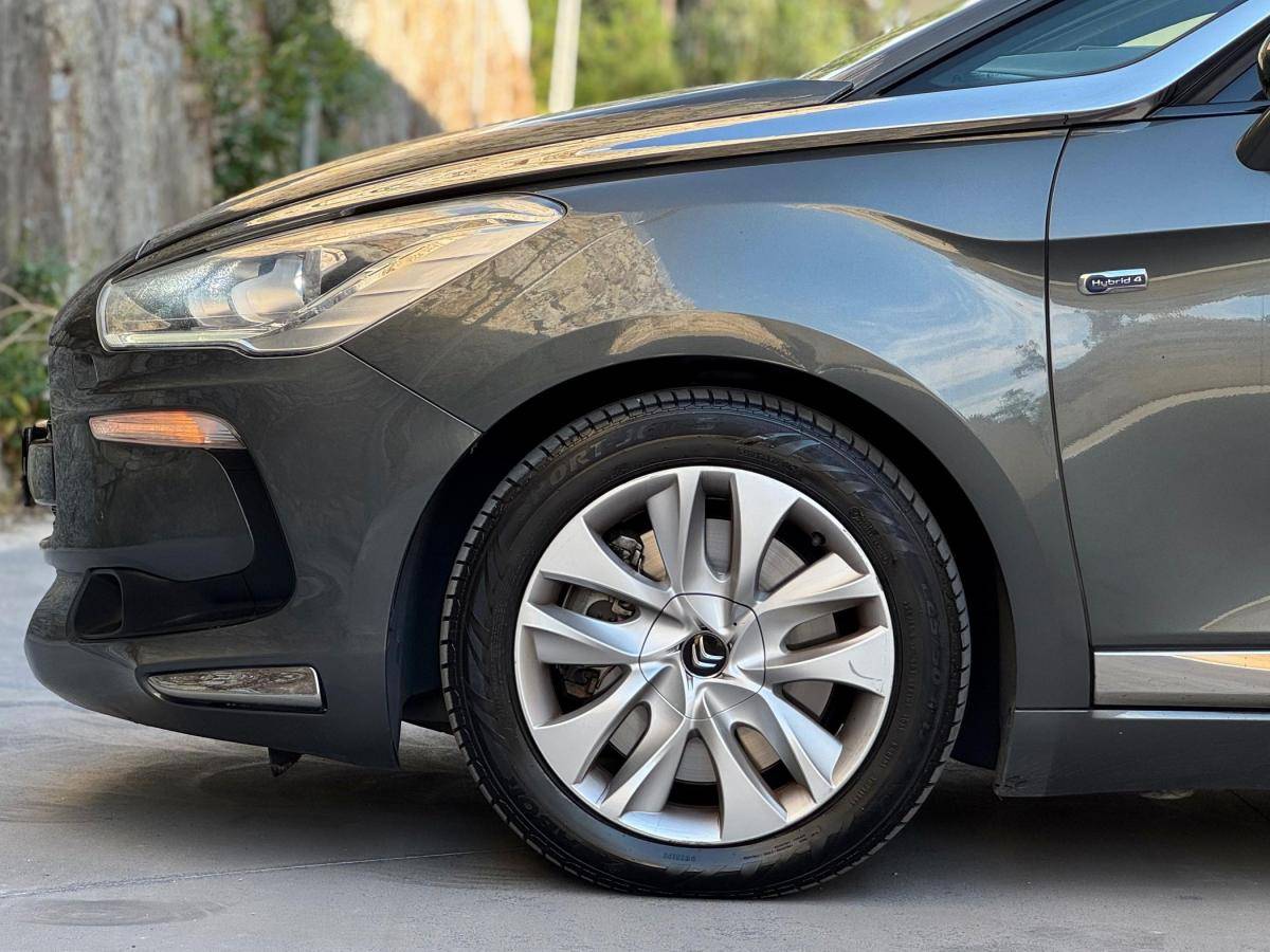 citroen-ds5-2014-hibrido-a-diesel-1997cc