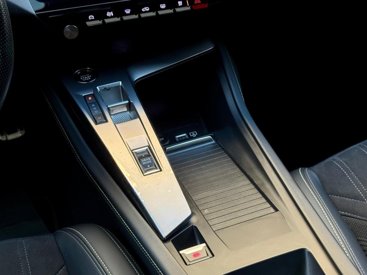 peugeot-408-2022-gasolina-1199cc