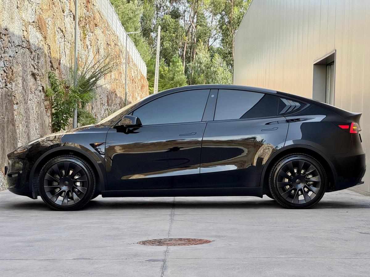 tesla-model-y-2023-eletrico-500cc