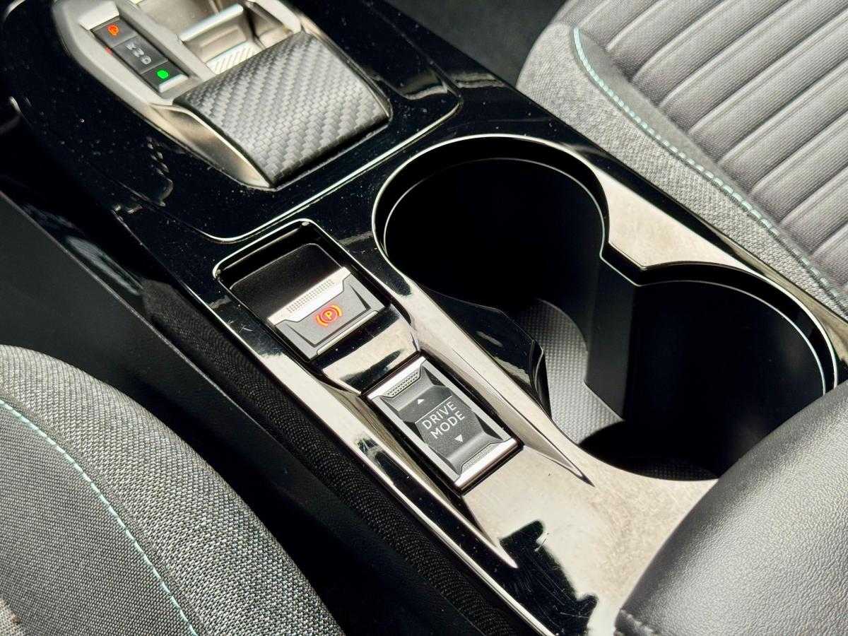 peugeot-2008-2023-eletrico-0cc