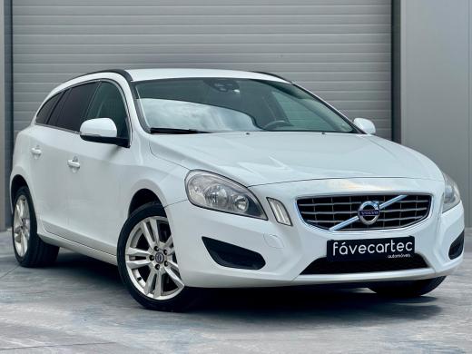 volvo-v60-2012-diesel-1560cc