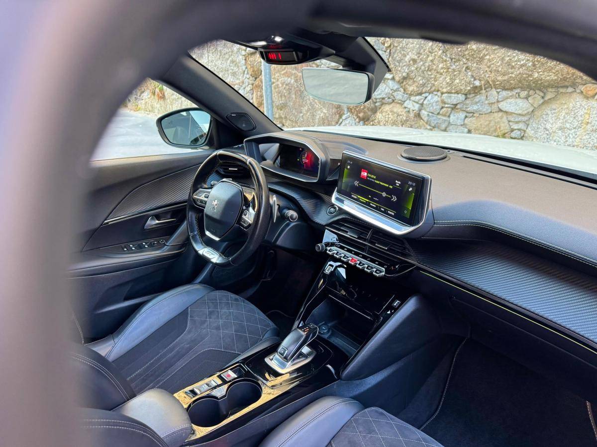 peugeot-2008-2020-gasolina-1199cc