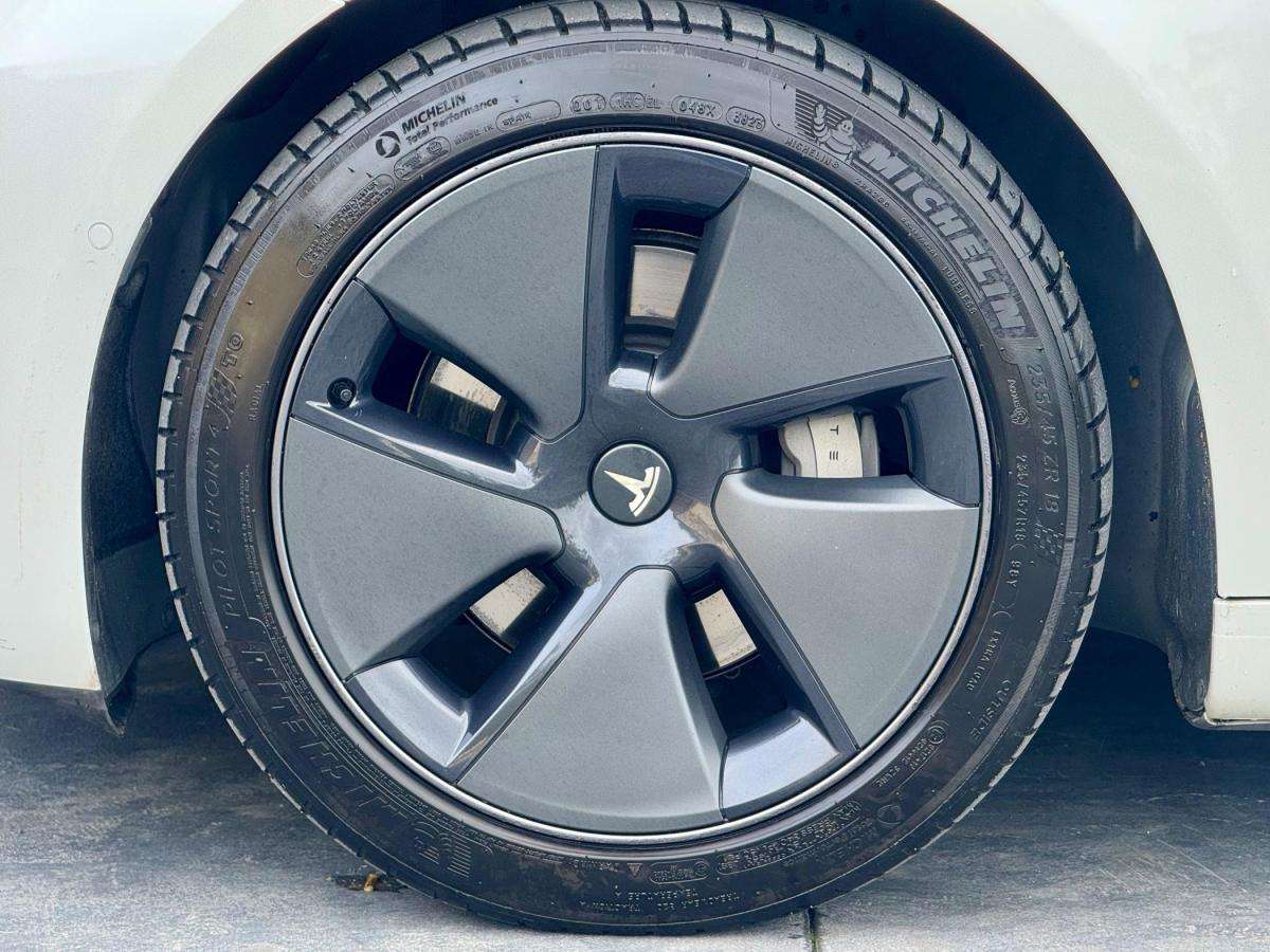 tesla-model-3-2021-eletrico-0cc