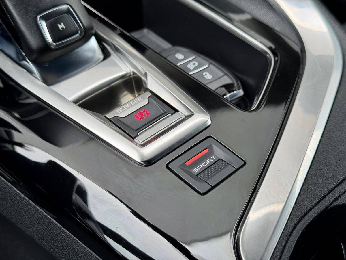 peugeot-3008-2017-gasolina-1199cc