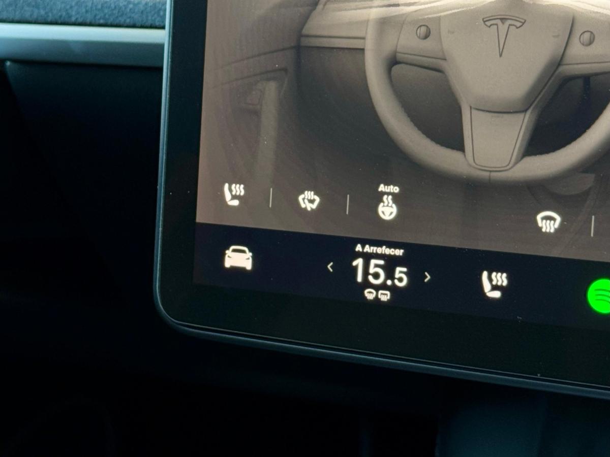 tesla-model-y-2022-eletrico-0cc
