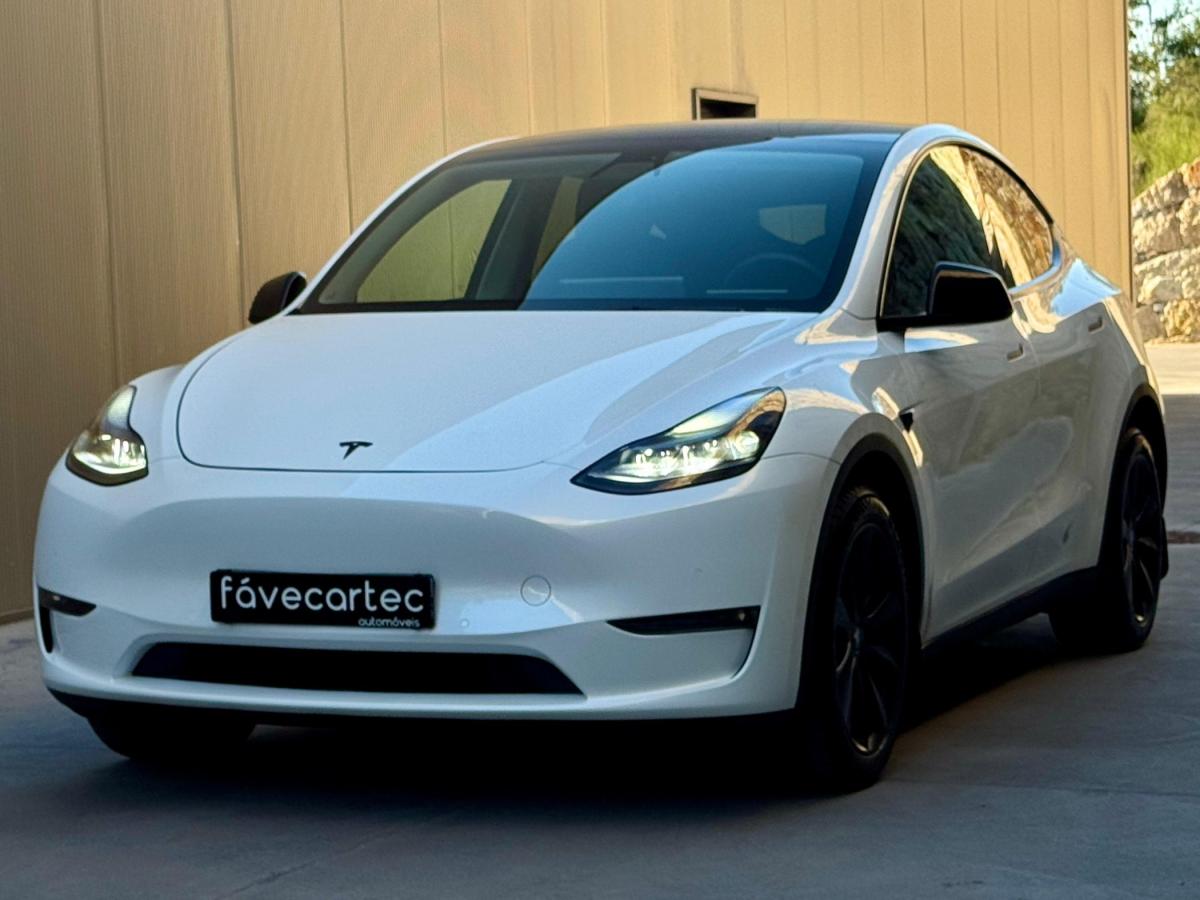 tesla-model-y-2022-eletrico-0cc
