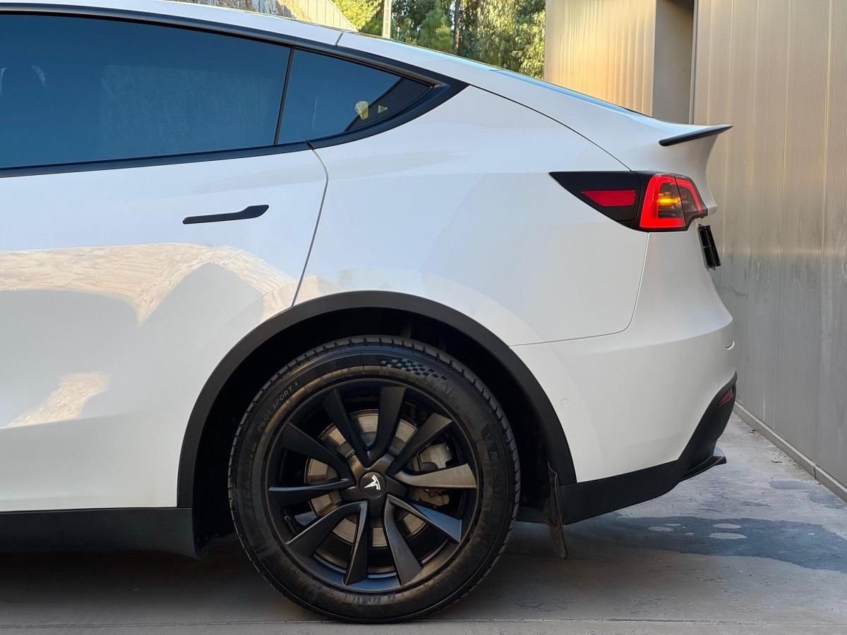 tesla-model-y-2022-eletrico-0cc