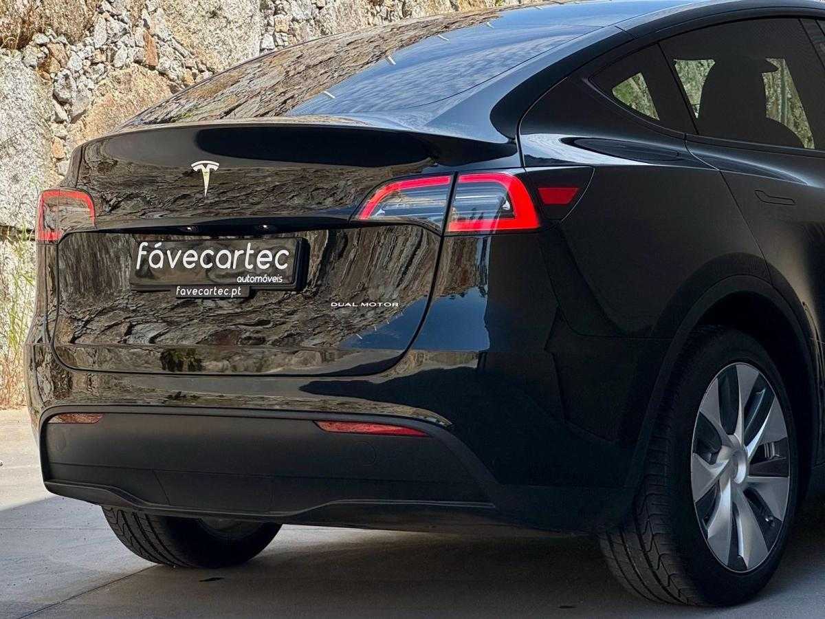 tesla-model-y-2023-eletrico-0cc