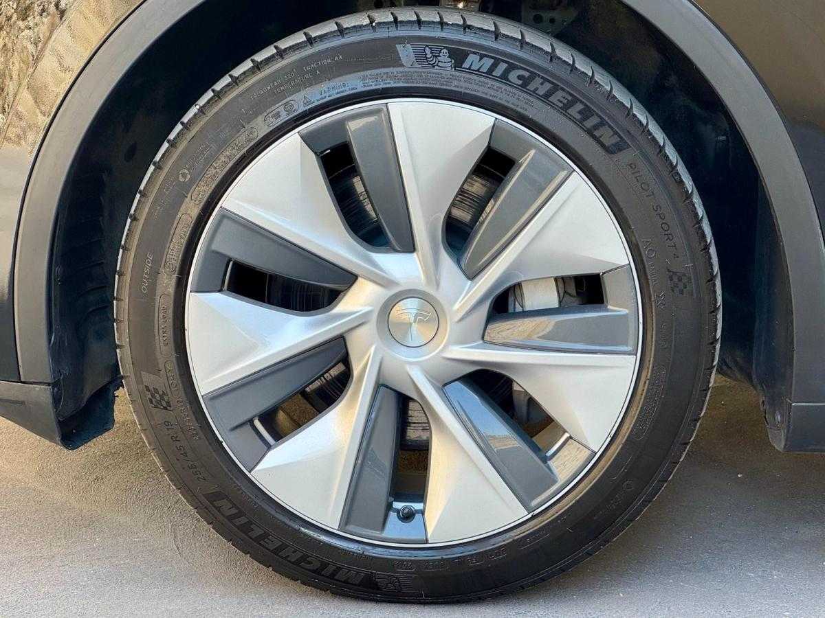 tesla-model-y-2023-eletrico-0cc
