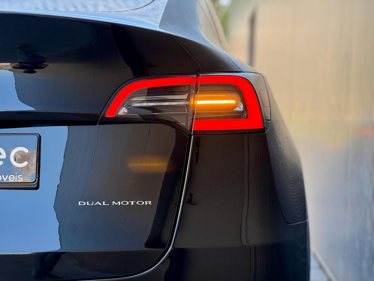 tesla-model-y-2023-eletrico-0cc