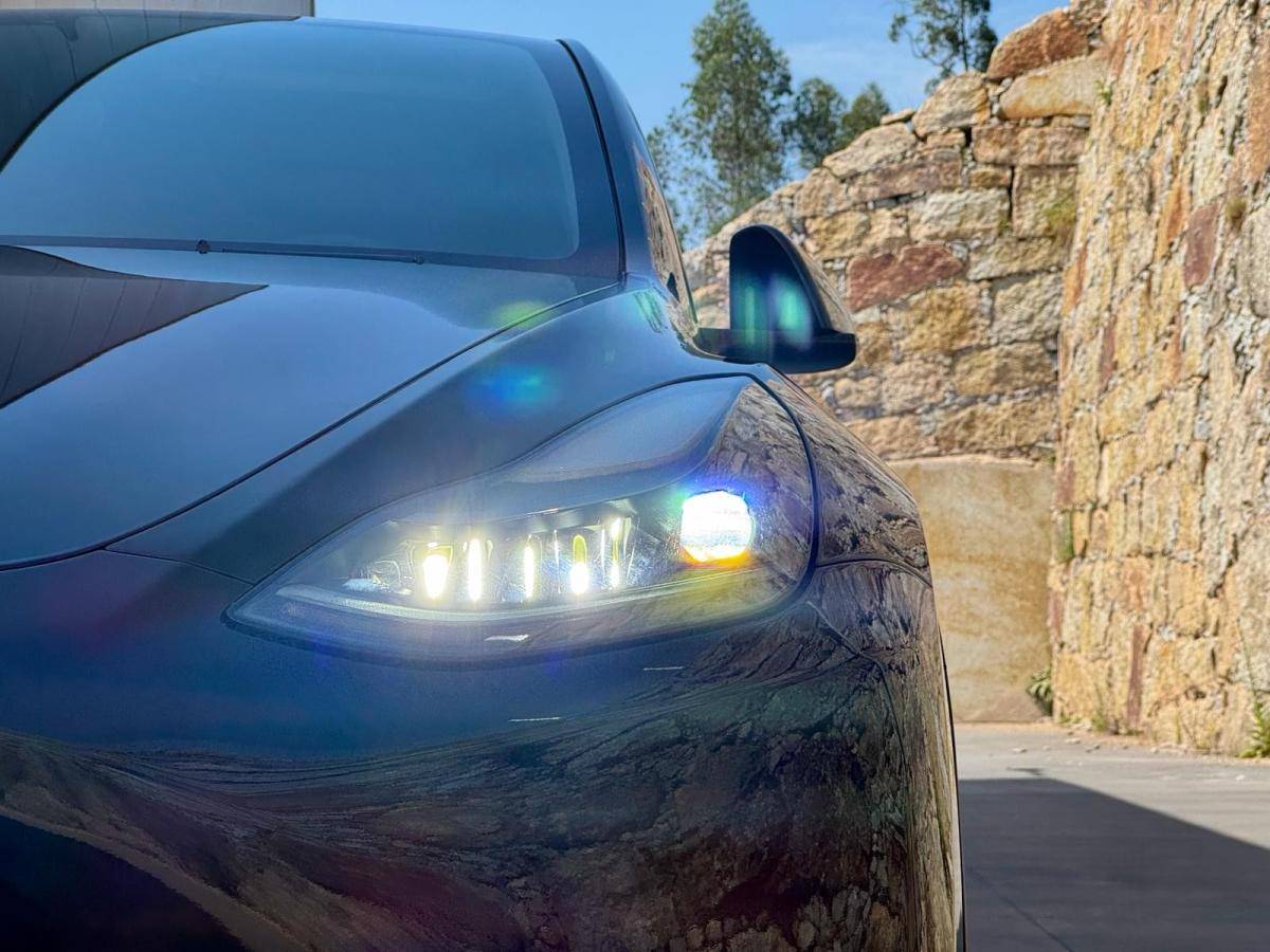 tesla-model-y-2023-eletrico-0cc