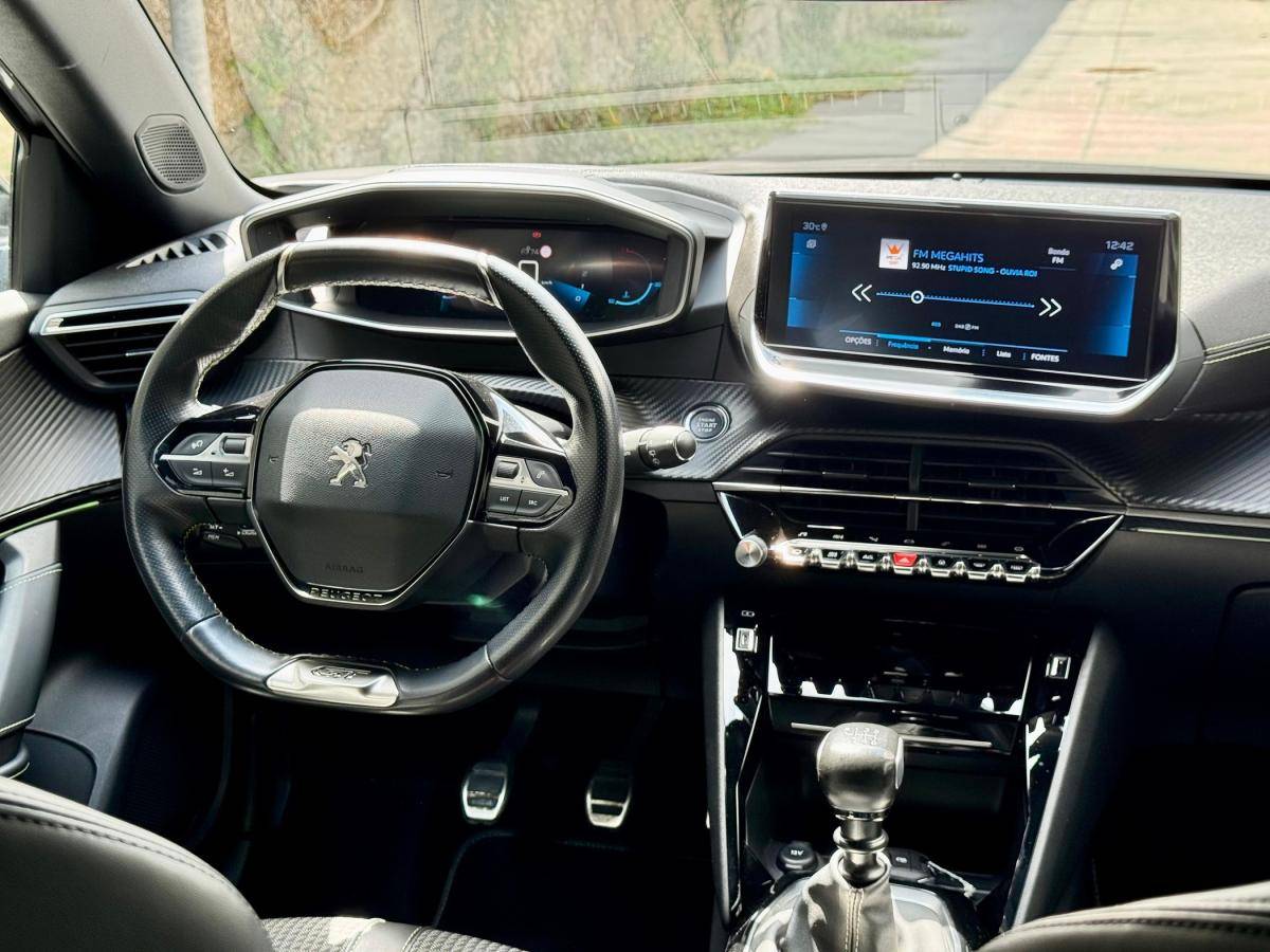 peugeot-2008-2020-gasolina-1199cc