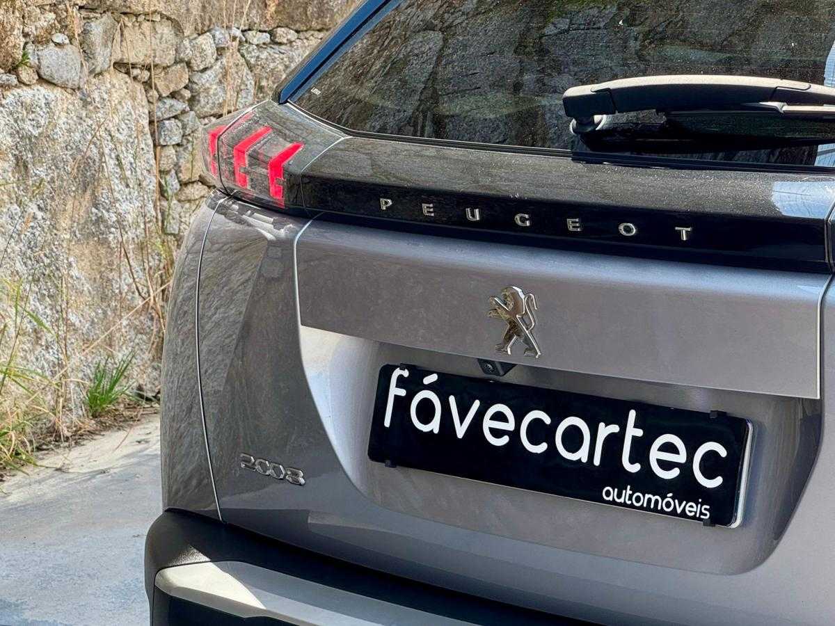 peugeot-2008-2020-gasolina-1199cc