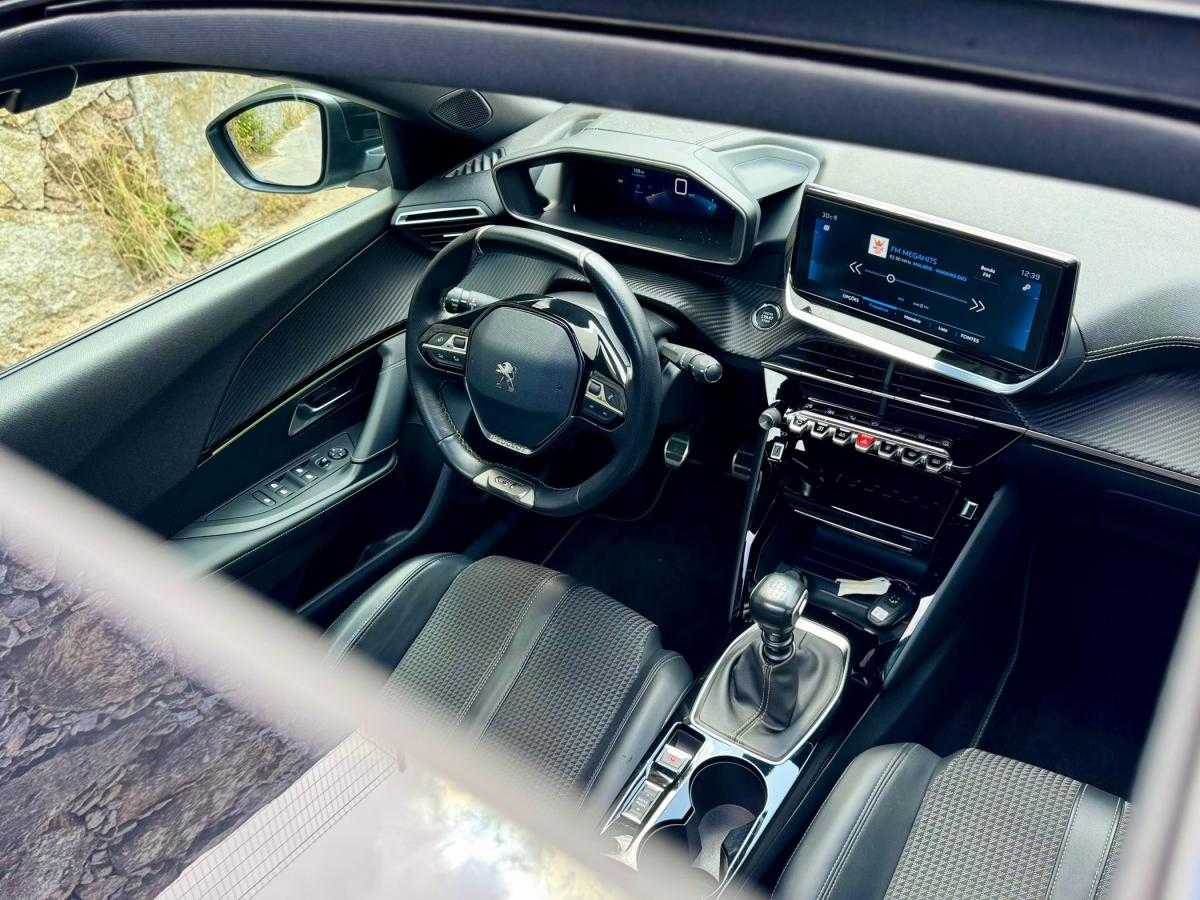 peugeot-2008-2020-gasolina-1199cc