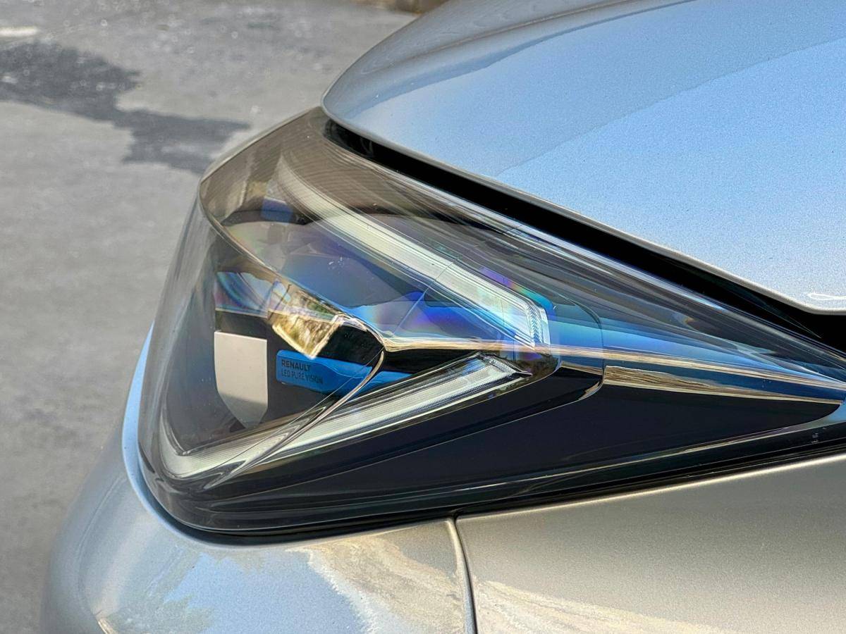 renault-zoe-2020-eletrico-0cc