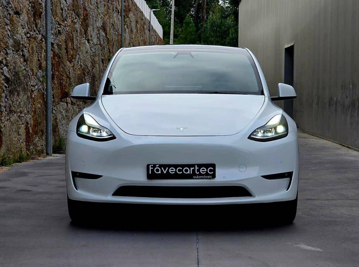 tesla-model-y-2022-eletrico-500cc