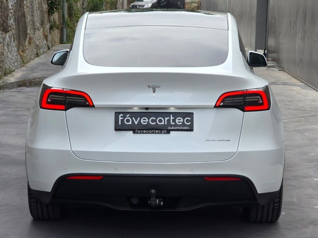 tesla-model-y-2022-eletrico-500cc