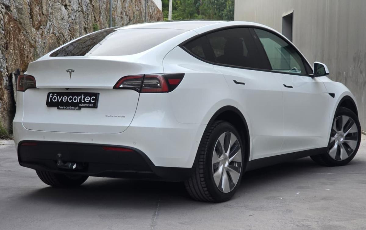 tesla-model-y-2022-eletrico-500cc