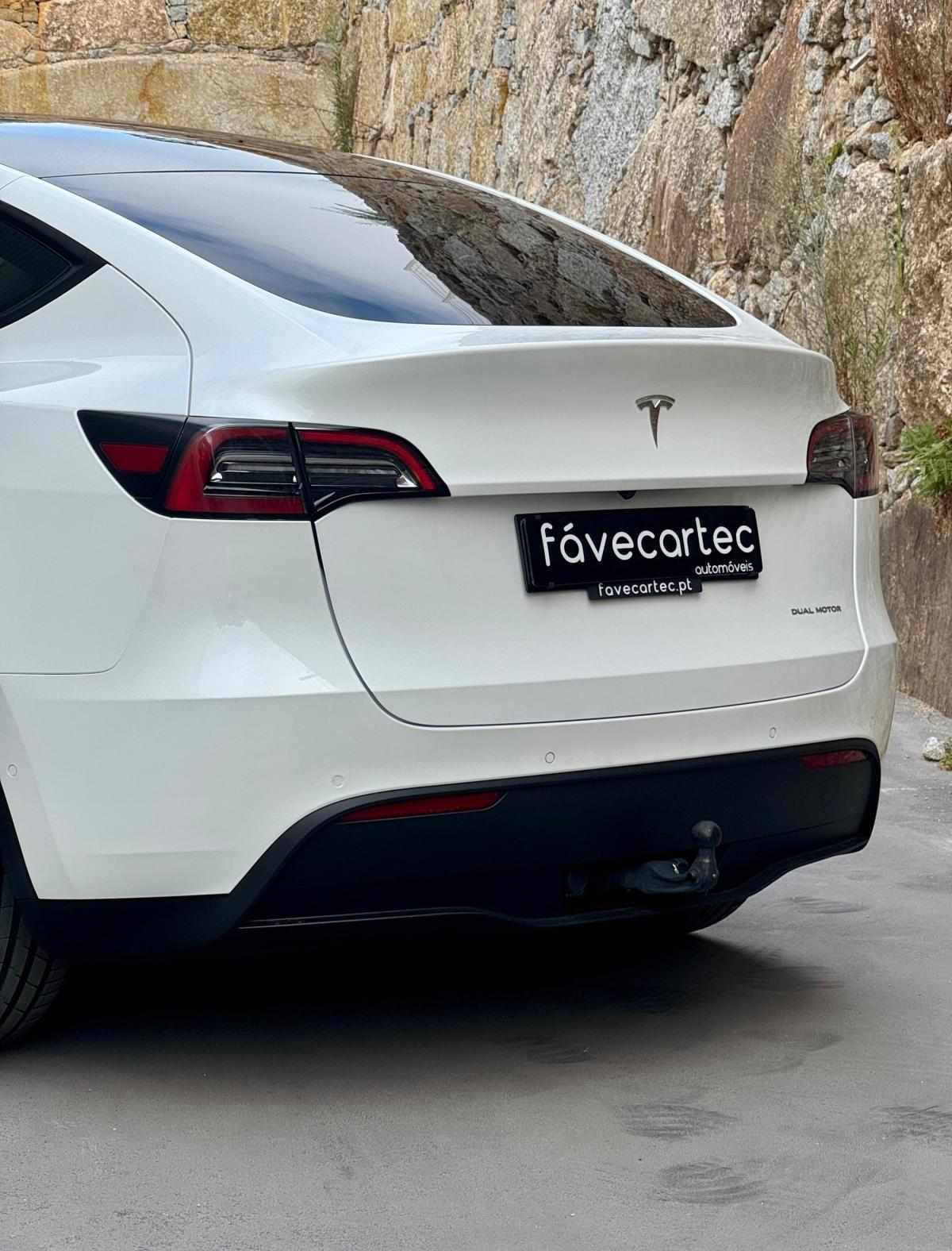 tesla-model-y-2022-eletrico-500cc