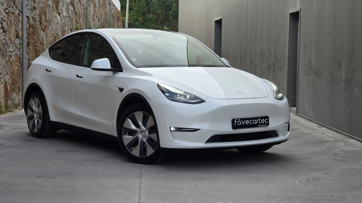 tesla-model-y-2022-eletrico-500cc