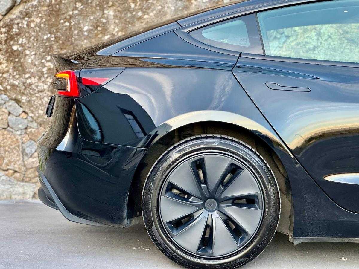 tesla-model-3-2025-eletrico-0cc