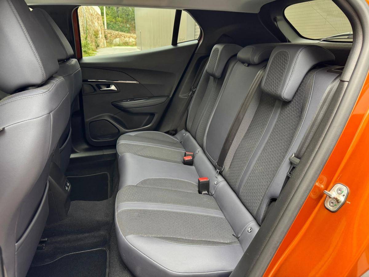 peugeot-2008-2020-gasolina-1199cc