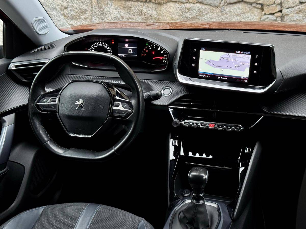 peugeot-2008-2020-gasolina-1199cc