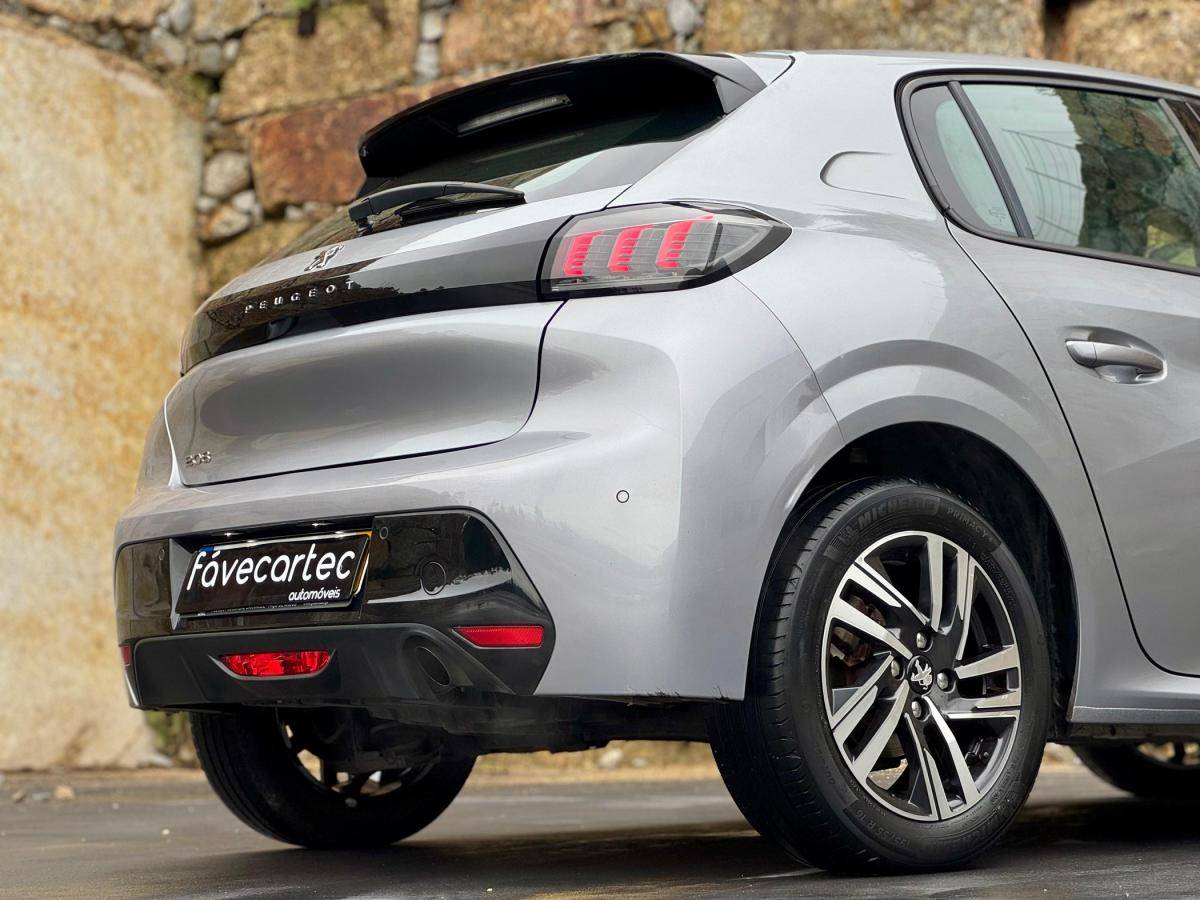 peugeot-208-2020-diesel-1499cc